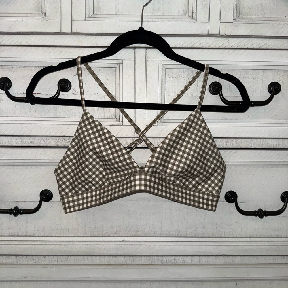 Alo Yoga Airlift Gingham Splendor Bra in color Macadamia